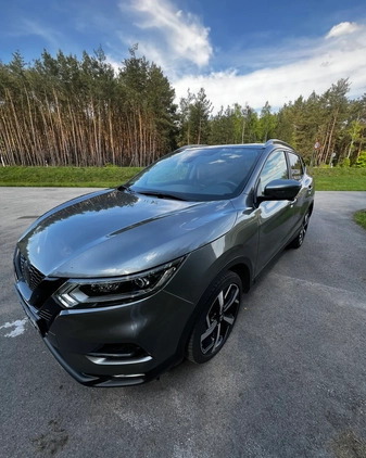 Nissan Qashqai cena 115900 przebieg: 38900, rok produkcji 2021 z Dęblin małe 172